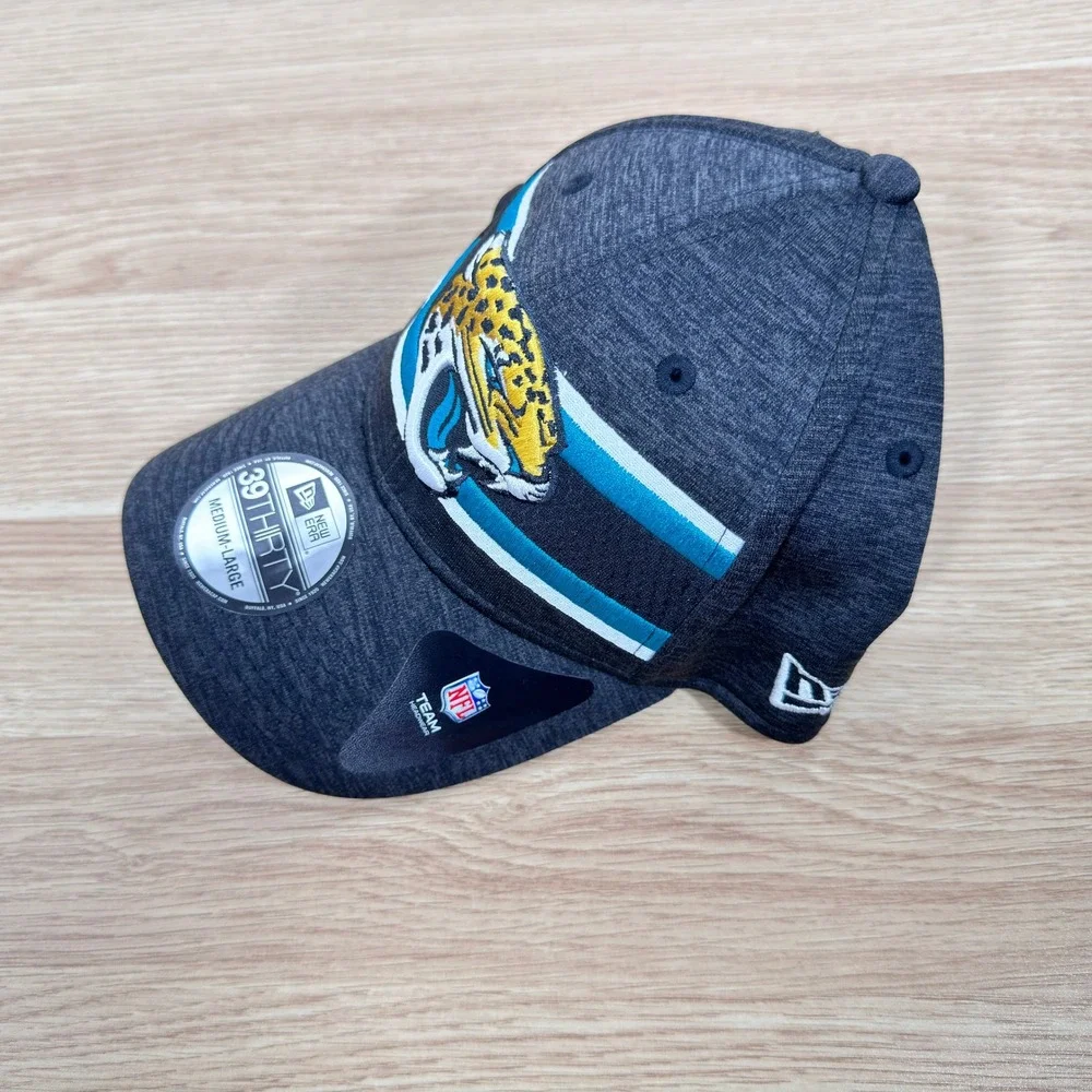 New Era Adult Jacksonville Jaguars 39Thirty Gray Heather Stretch Fit Hat -‎ M/L